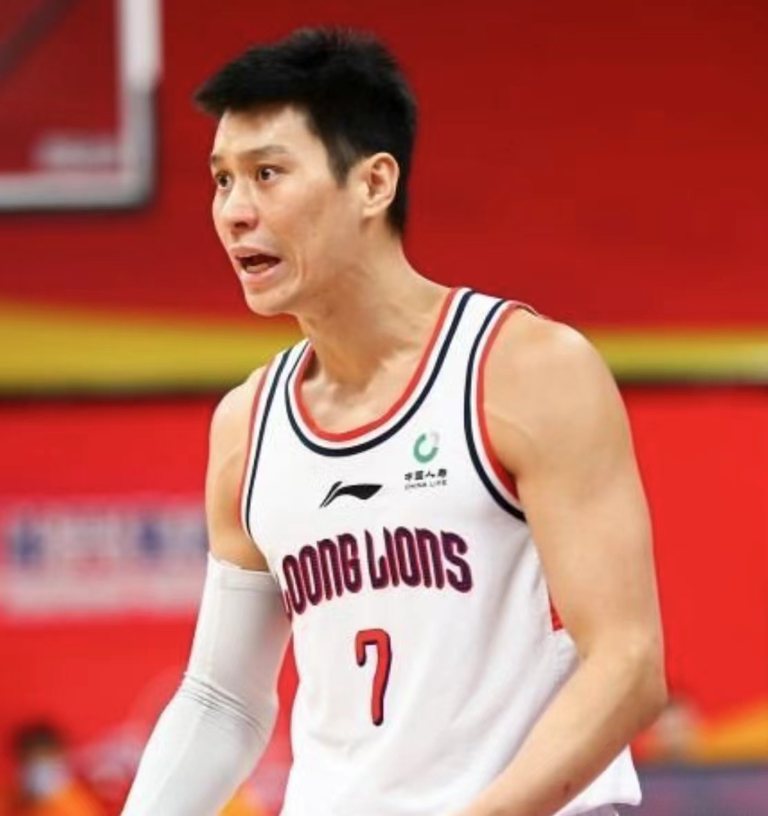 勇士三头怪狂砍分林书豪砍分均惊艳表现的简单介绍 勇士三头怪狂砍分林书豪砍分均惊艳表现的简单介绍