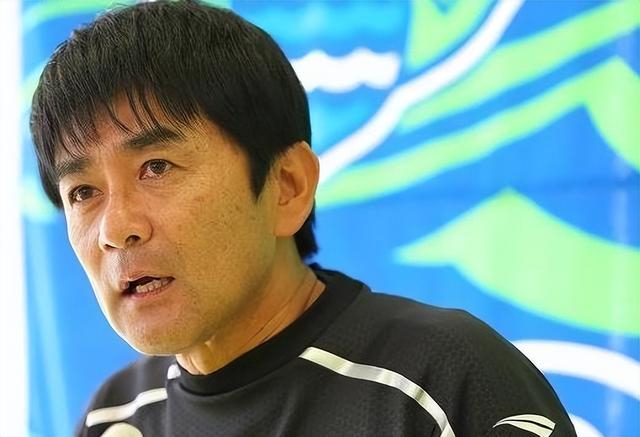 日本足球队教练离职,新帅将接掌球队 日本足球队教练离职,新帅将接掌球队