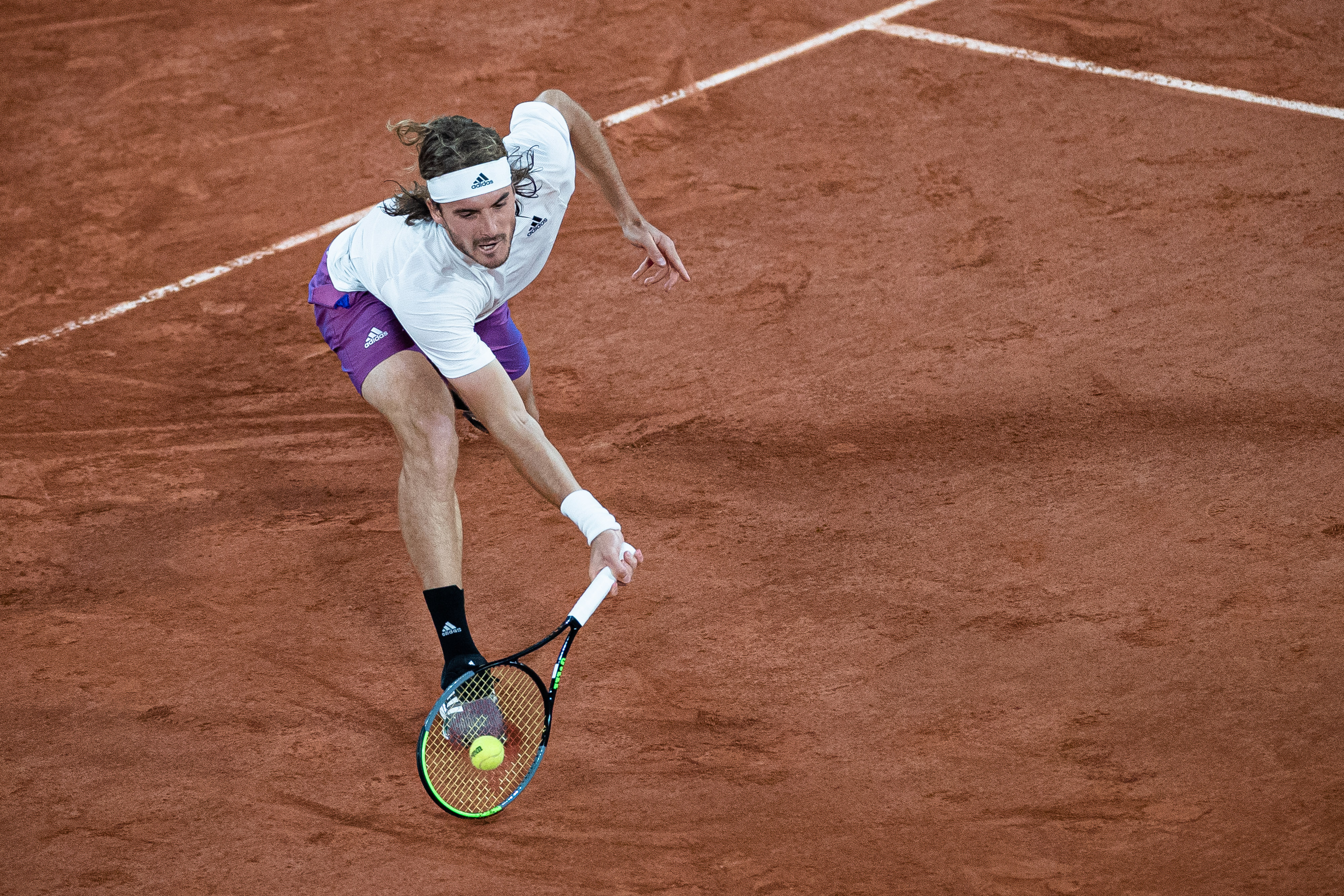 世界网球队翻盘德国网球队,西西帕斯绝境逆转 世界网球队翻盘德国网球队,西西帕斯绝境逆转