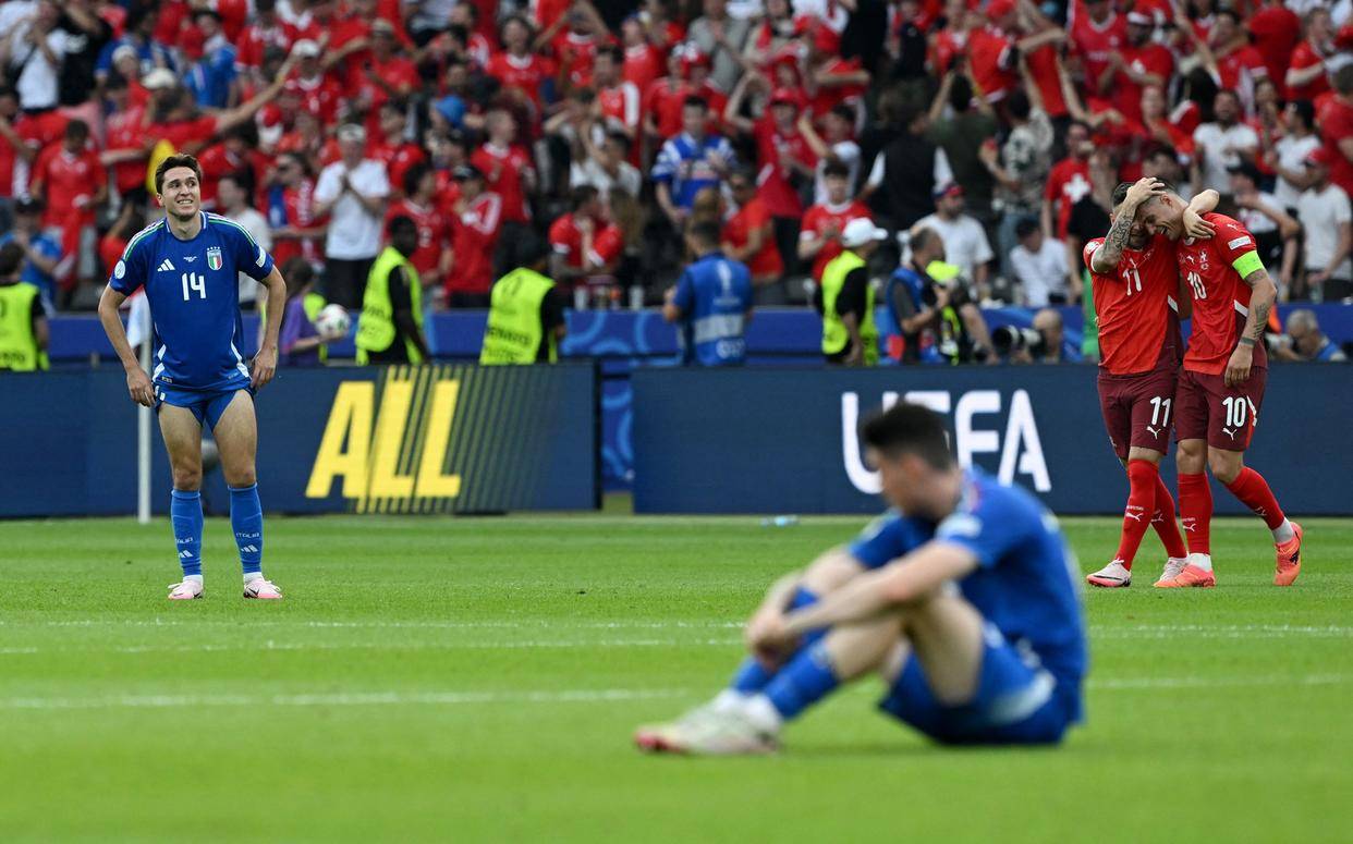 挪威队备战欧洲杯预选赛，拼尽全力