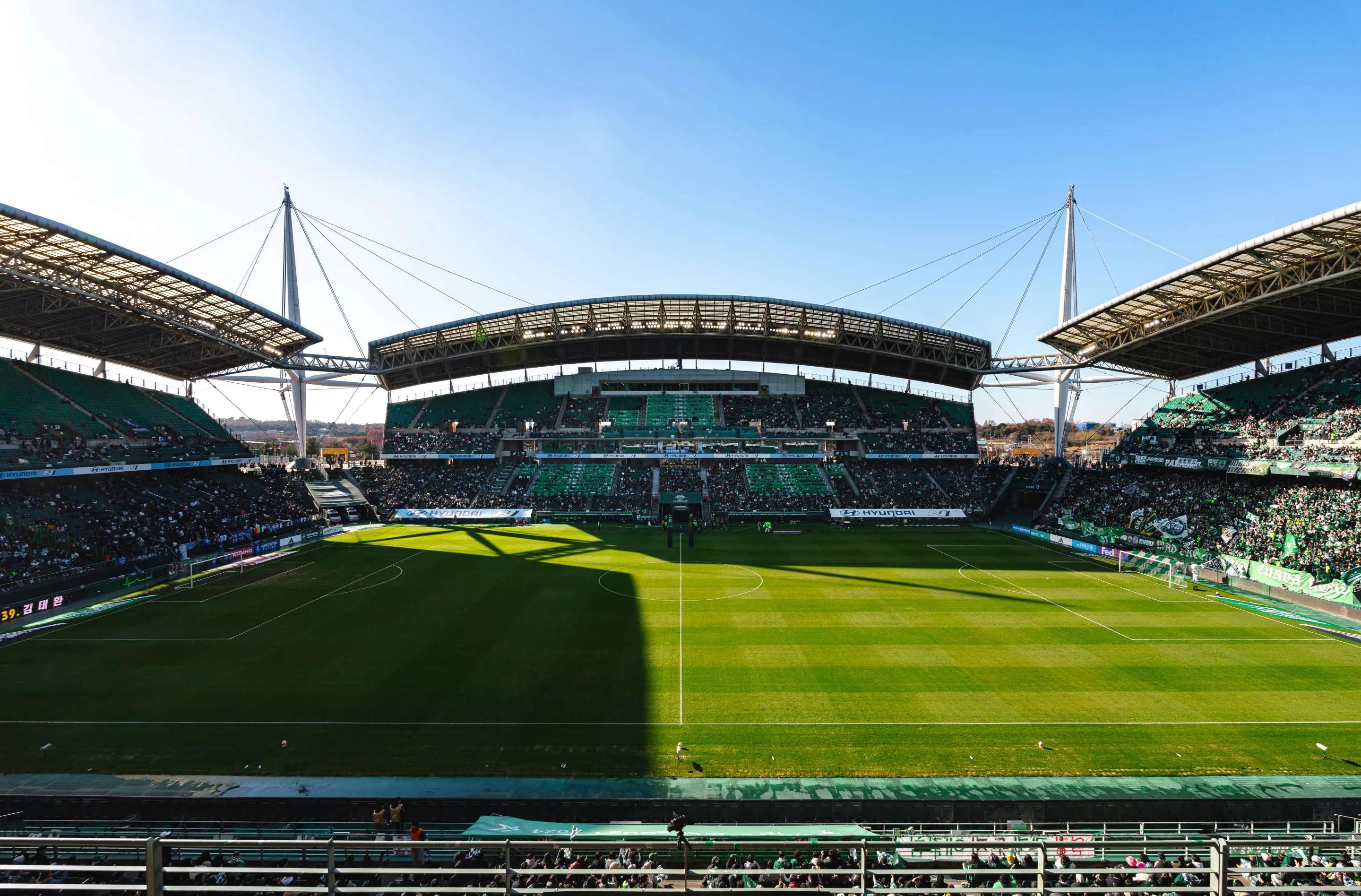 火爆足球场:墨西哥队喜获胜利的简单介绍 火爆足球场:墨西哥队喜获胜利的简单介绍