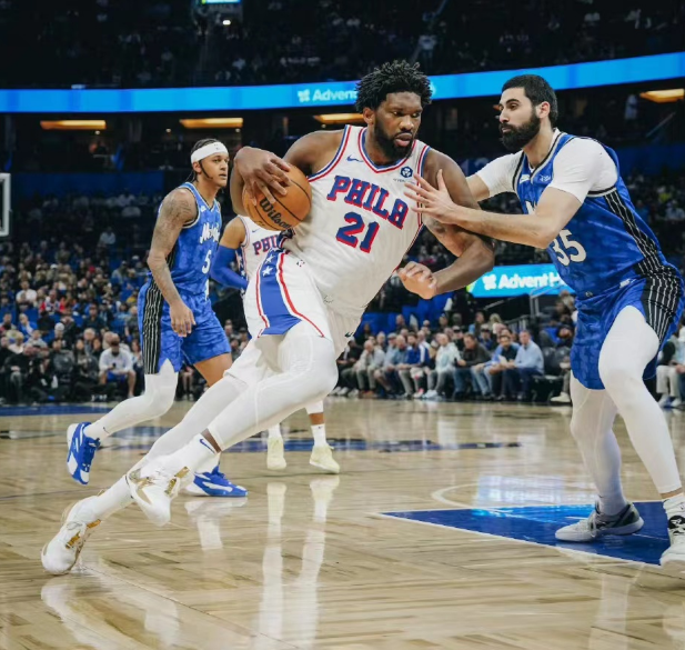 76人内线碾压！恩比德三双领越来越好的简单介绍